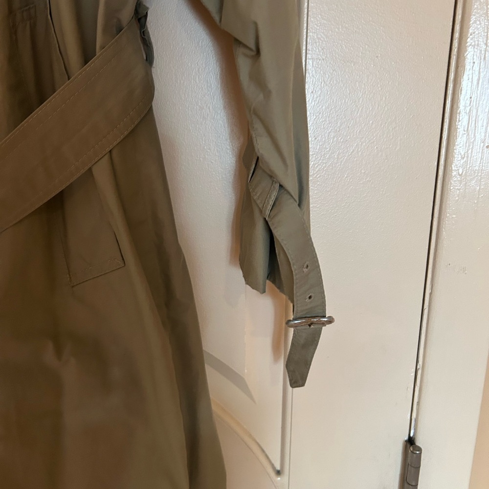 Austin Reed tan raincoat - Picture 4 of 6